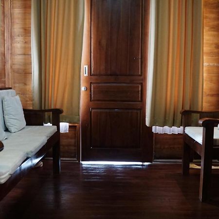 Grand Raka Homestay Lovina Exterior foto