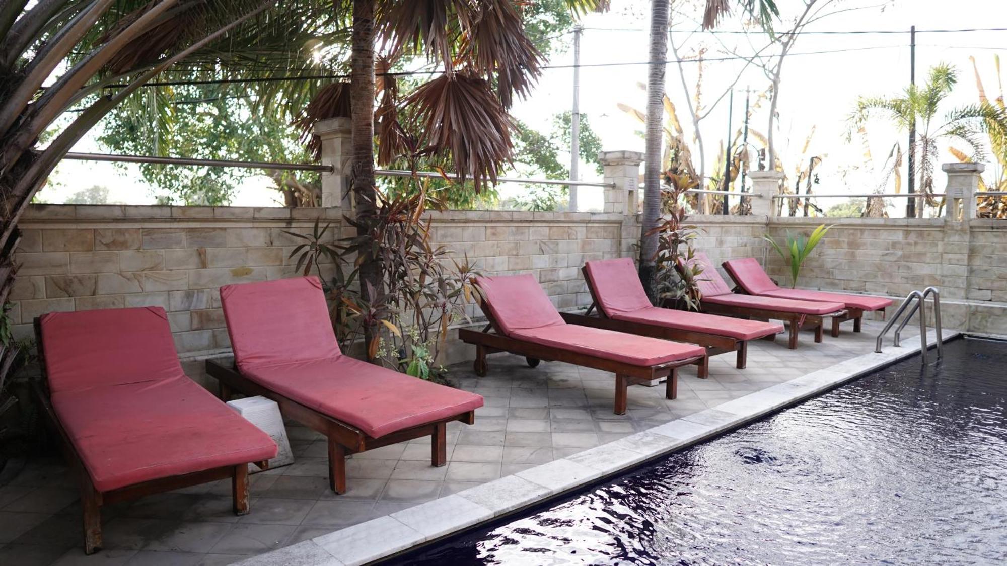 Grand Raka Homestay Lovina Exterior foto