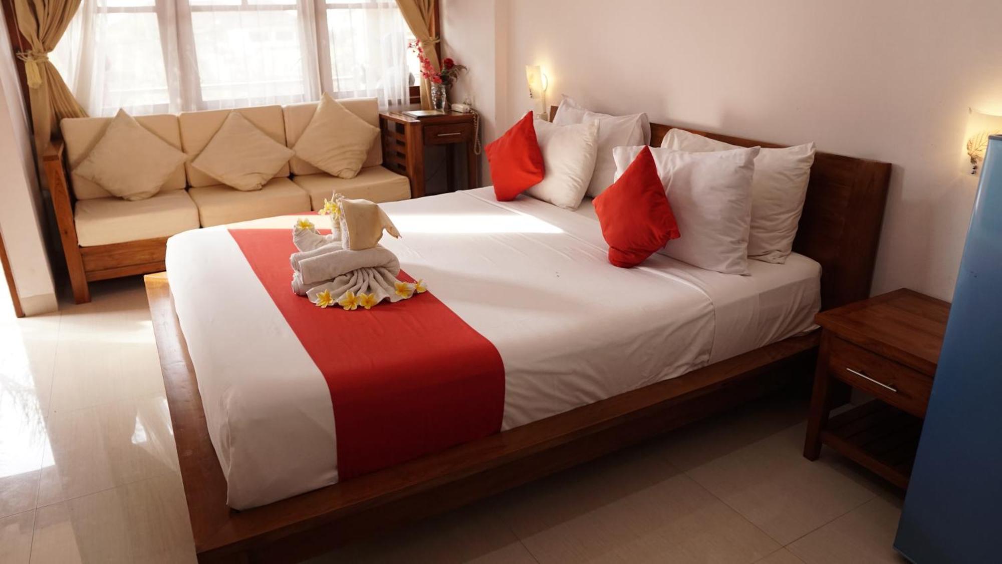 Grand Raka Homestay Lovina Exterior foto