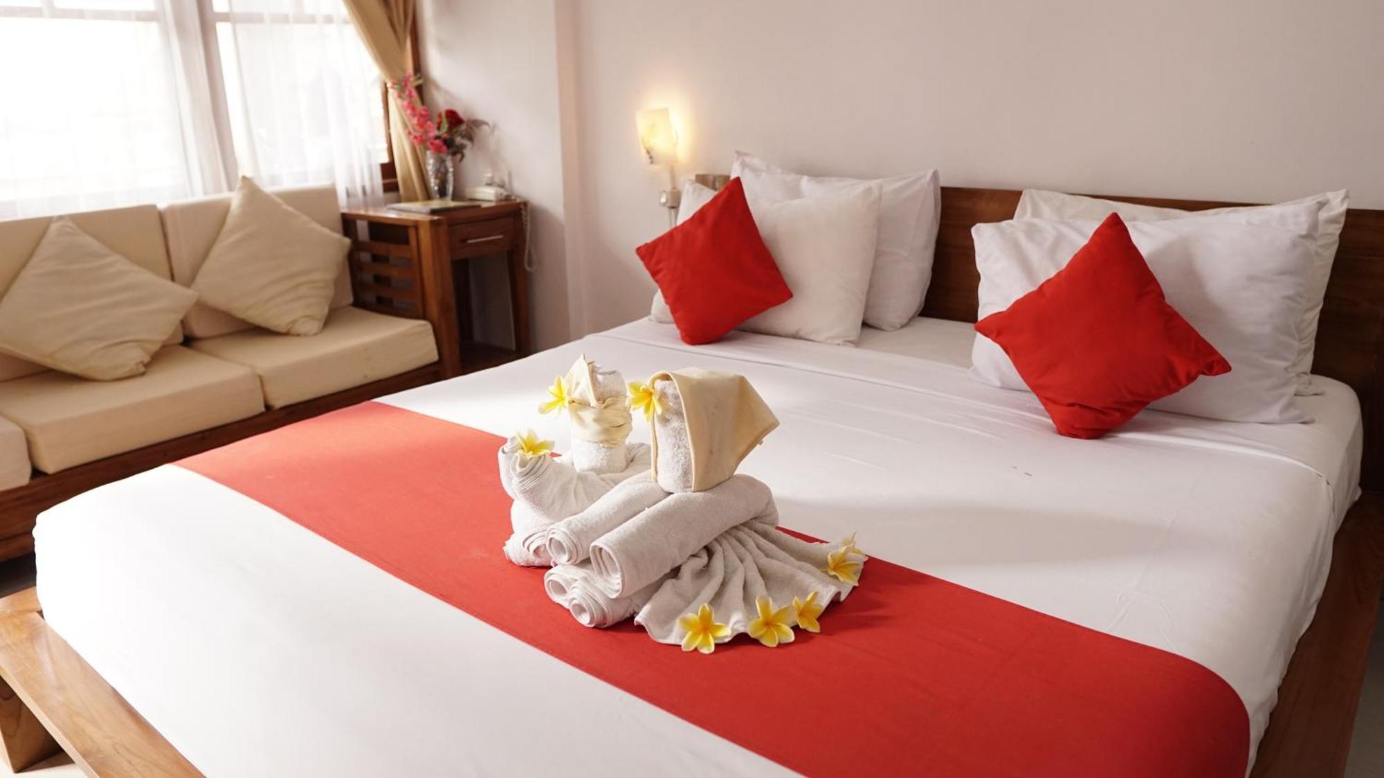 Grand Raka Homestay Lovina Exterior foto